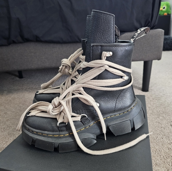 1460 DXML Dr Martens x Rick Owens - Picture 2 of 3